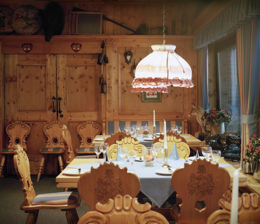 Hotel Rheinterrasse Benrath Ντίσελντορφ Εστιατόριο φωτογραφία