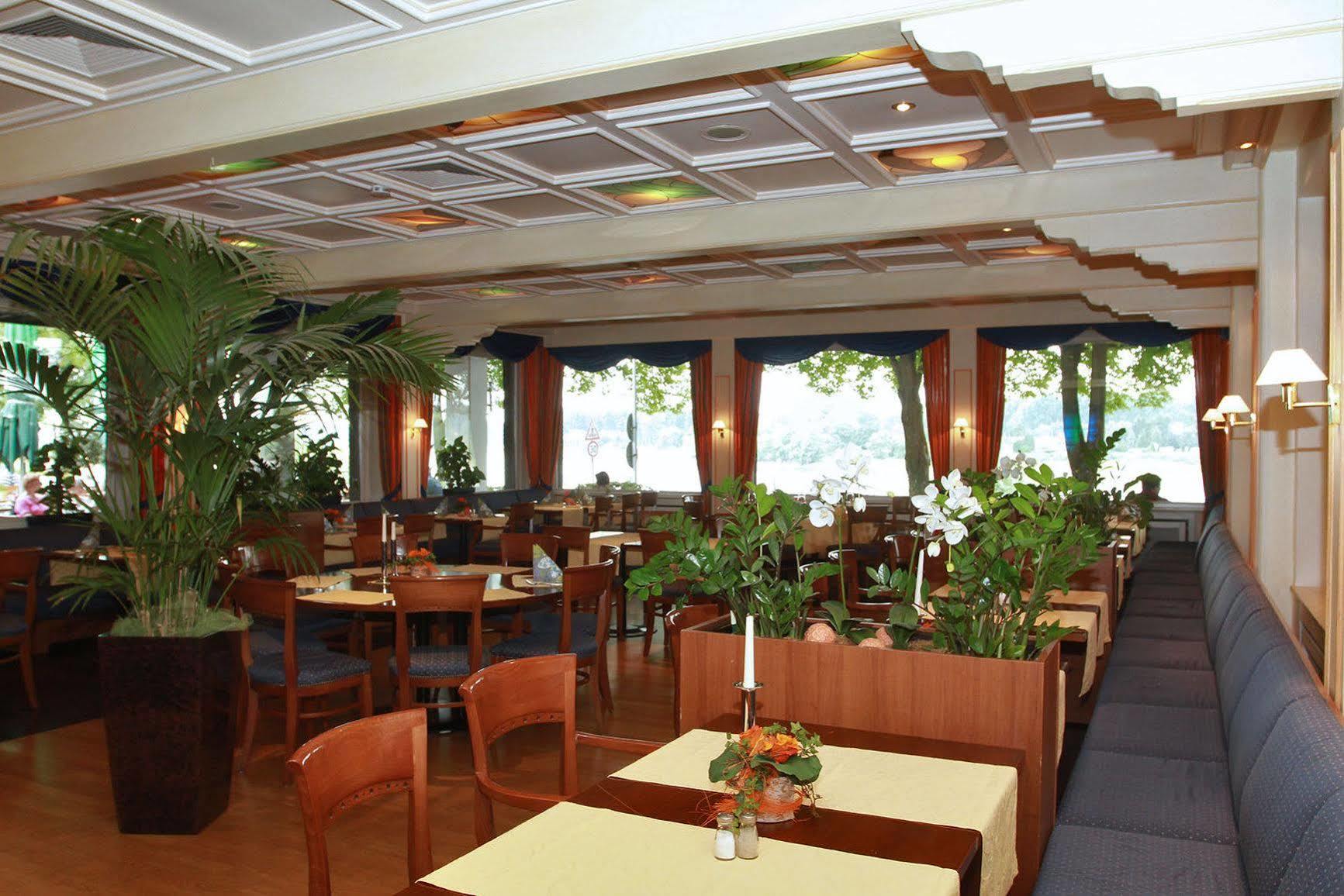 Hotel Rheinterrasse Benrath Ντίσελντορφ Εξωτερικό φωτογραφία